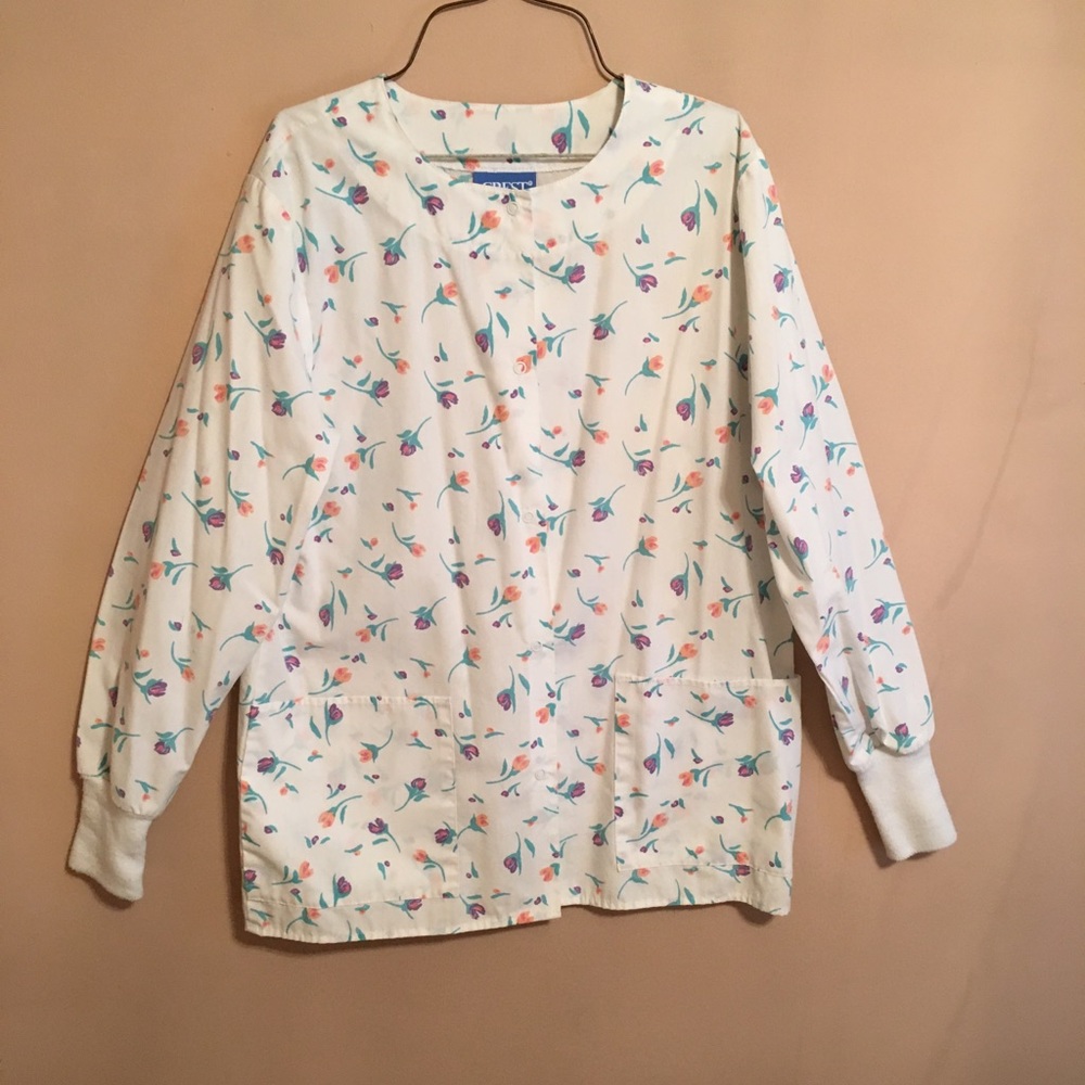 Crest brand scrub jacket EUC